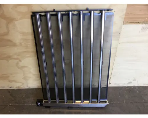 WESTERN STAR 5700 GRILLE