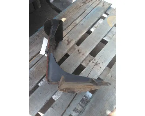 WESTERN STAR 5700 HOOD BRACKET