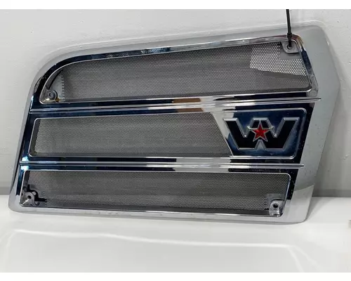 WESTERN STAR 5700 Hood Side Vent