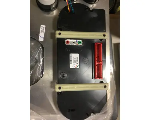 WESTERN STAR 5700 INSTRUMENT CLUSTER