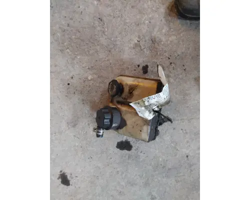 WESTERN STAR 5700 POWER STEERING RESERVOIR
