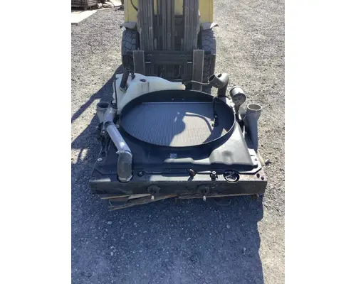 WESTERN STAR 5700 RADIATOR