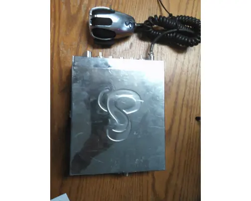 WESTERN STAR 5700 RADIO AV EQUIPMENT