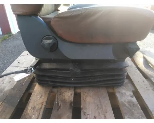 WESTERN STAR 5700 SEAT, FRONT