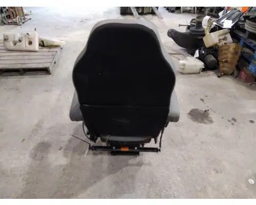 WESTERN STAR 5700 SEAT, FRONT