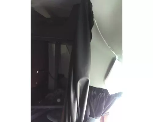 WESTERN STAR 5700 SLEEPER CURTAIN