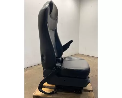 WESTERN STAR 5700 Seat, Front