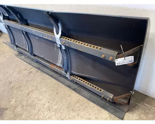 WESTERN STAR 5700 Side Fairing