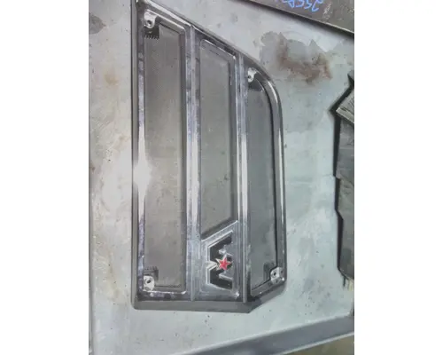 WESTERN STAR 5700 TRIM EXTERIOR