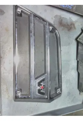 WESTERN STAR 5700 TRIM EXTERIOR