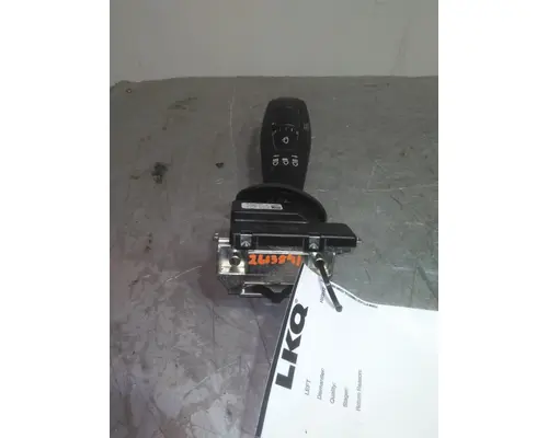 WESTERN STAR 5700 TURN SIGNAL SWITCH