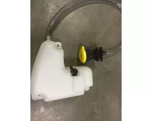 WESTERN STAR 5700 Windshield Washer Reservoir