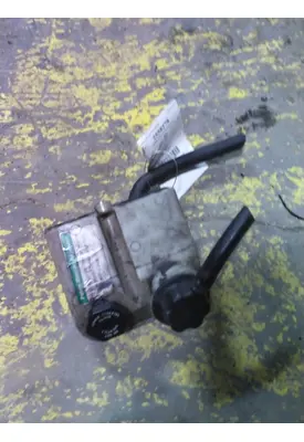 WESTERN STAR 57X SB POWER STEERING RESERVOIR