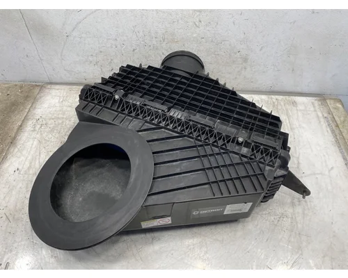 WESTERN STAR 57X Air Cleaner