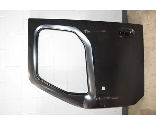 WESTERN STAR 57X Door Assembly, Front