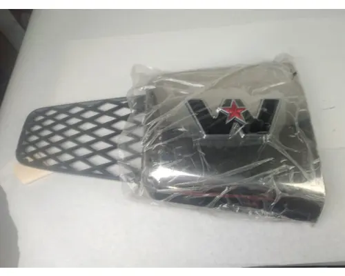 WESTERN STAR 57X HOOD PARTS