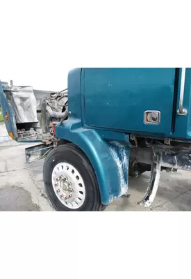 WESTERN STAR 5800 FENDER EXTENSION