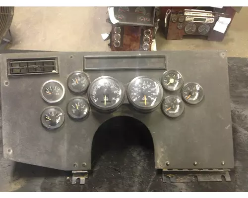 WESTERN STAR 5800 Instrument Cluster