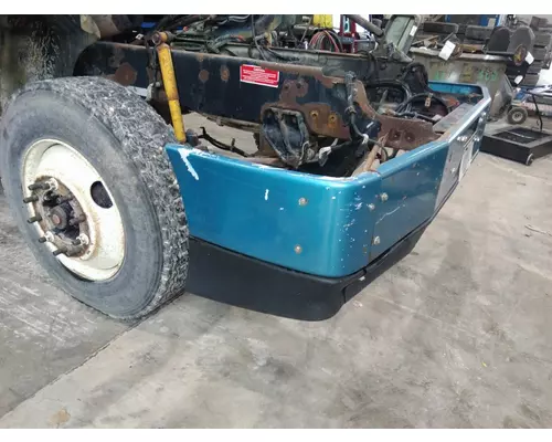 WESTERN STAR 5900 BUMPER ASSEMBLY, FRONT