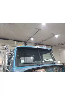 WESTERN STAR 5900 CAB CLIP