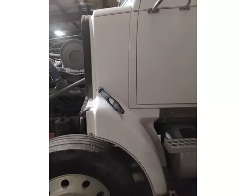 WESTERN STAR 5900 FENDER EXTENSION