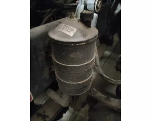 WESTERN STAR 5900 POWER STEERING RESERVOIR