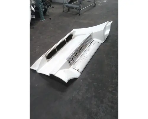 WESTERN STAR 6900TS CAB SKIRTSIDE FAIRING