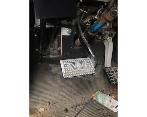 WESTERN STAR CLUTCH PEDAL Foot Pedal