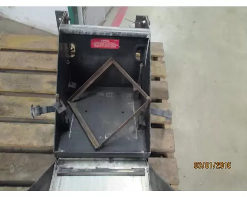 WESTERN STAR  BATTERY BOX