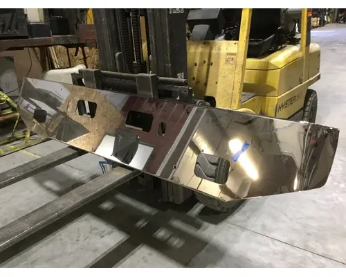 WESTERN STAR  BUMPER-COMPLETE