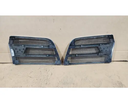 WESTERN STAR  Body Parts, Misc.