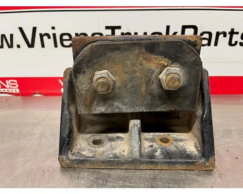WESTERN STAR  Brackets, Misc.