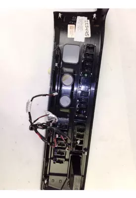 WESTERN STAR  Dash/Console Switch