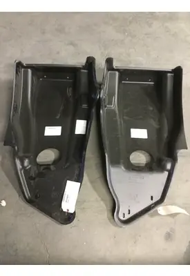 WESTERN STAR  FENDER-INNER