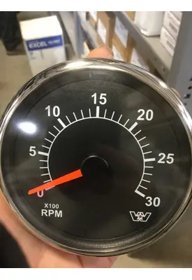 WESTERN STAR  GAUGE - TACHOMETER