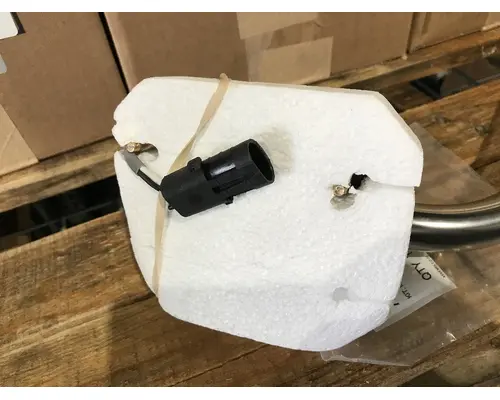 WESTERN STAR  MIRROR - HOOD