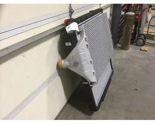 WESTERN STAR  RADIATOR ASSEMBLY
