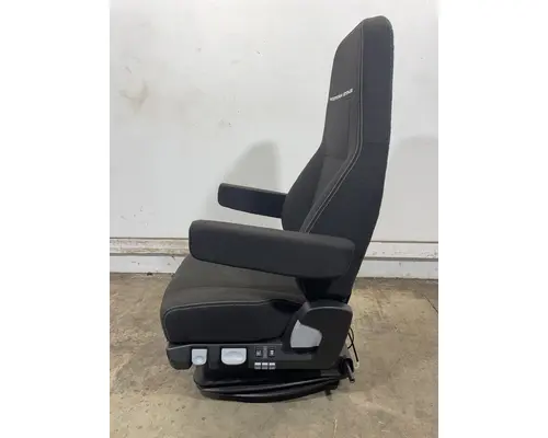 WESTERN STAR  Seat, Front