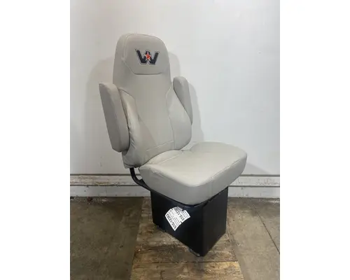 WESTERN STAR  Seat, Front