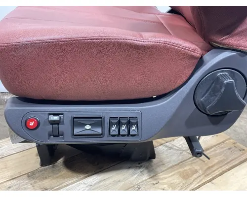 WESTERN STAR  Seat, Front