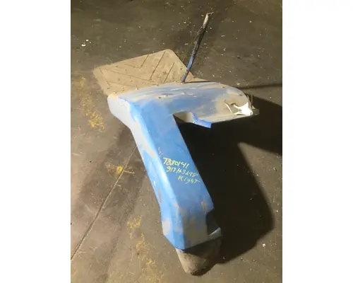 WHITE/GMC AUTOCAR ACL FENDER EXTENSION