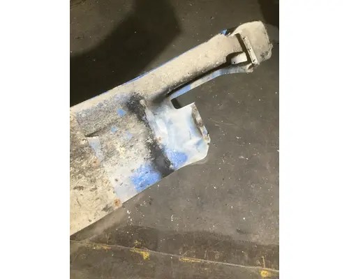 WHITE/GMC AUTOCAR ACL FENDER EXTENSION