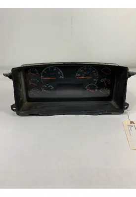 WHITE/GMC VNL INSTRUMENT CLUSTER
