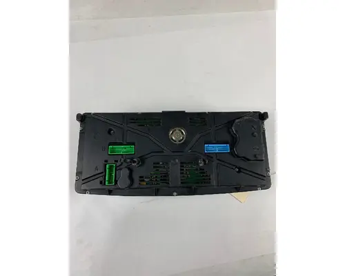 WHITE/GMC VNL INSTRUMENT CLUSTER