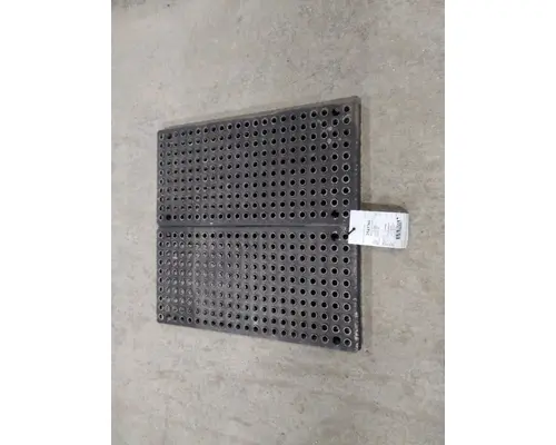 WHITE/GMC WCA DECK (CATWALK) STEP