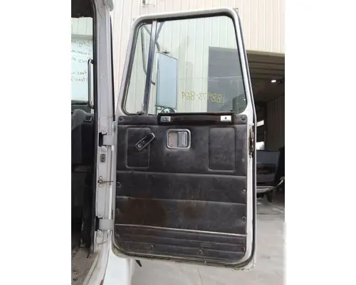 WHITE/GMC WCA DOOR ASSEMBLY, FRONT