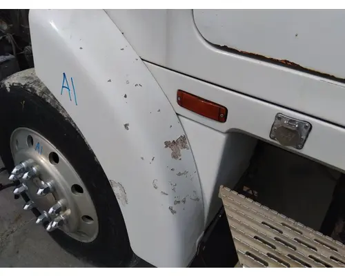 WHITE/GMC WCA FENDER EXTENSION