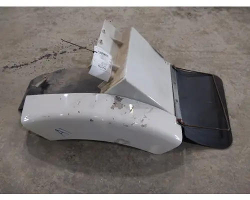 WHITE/GMC WCA FENDER EXTENSION