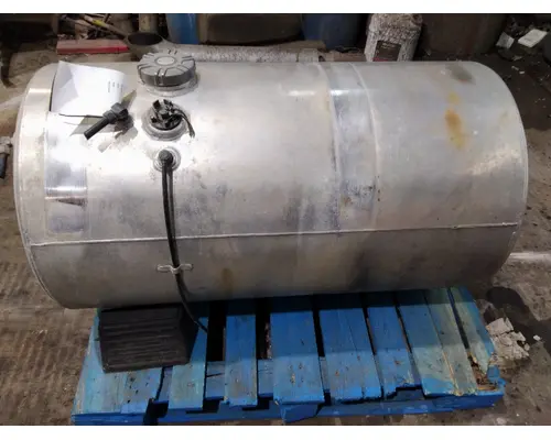 WHITE/GMC WCA FUEL TANK