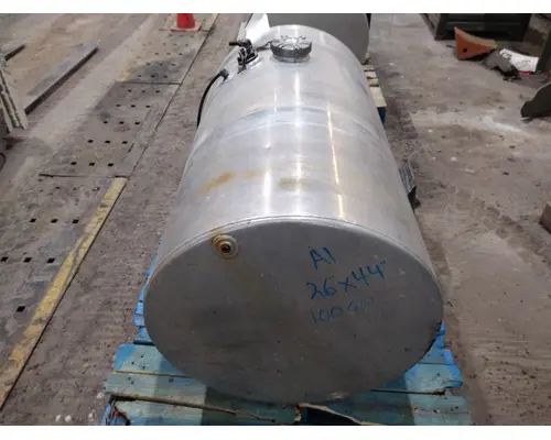 WHITE/GMC WCA FUEL TANK